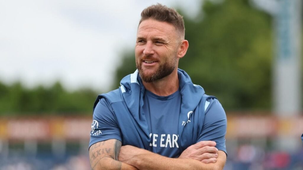 Inglaterra lanzó una bomba en la forma de Brendon McCullum