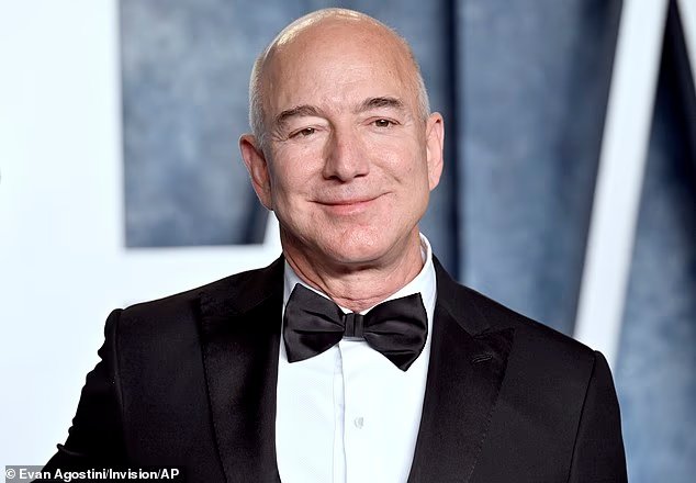 Jeff Bezos « discute d'investir à Liverpool » alors que