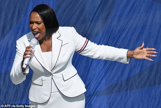 Jennifer Hudson a stupéfié le public lors de la finale