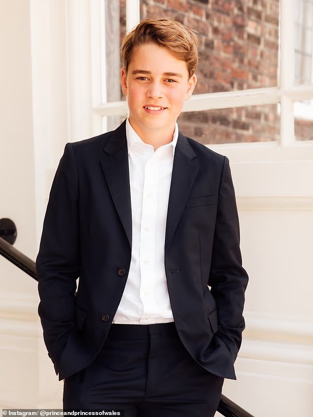 « Joyeux 13e anniversaire, George ! » Kate et William marquent les jeunes