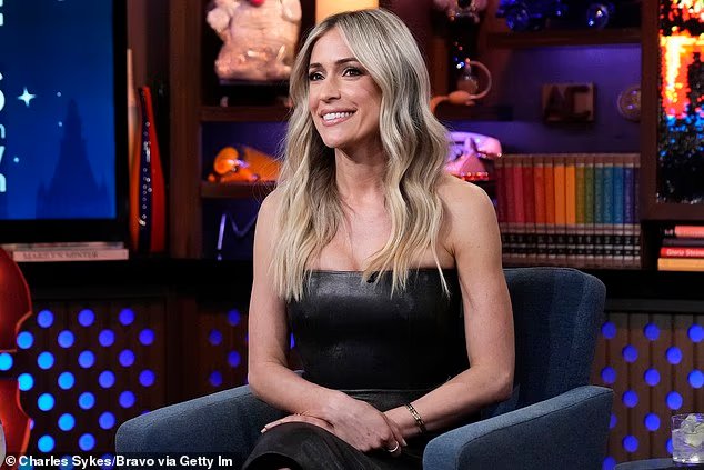 Kristin Cavallari double ses demandes de divorce choquantes après sa