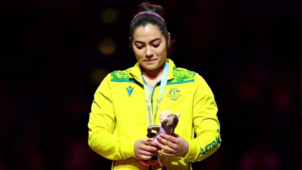 La campeona australiana Georgia Godwin se vio obligada a abandonar