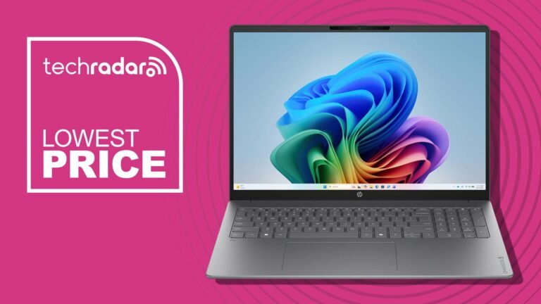 La computadora portátil HP OmniBook 5 con pantalla táctil de