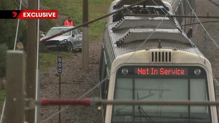 La línea de tren de Fremantle entre Claremont y la