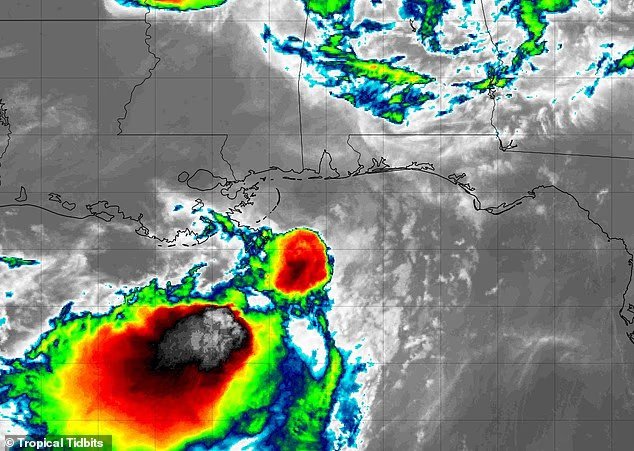La tempête tropicale Bertha nous frappera dans quelques HEURES alors