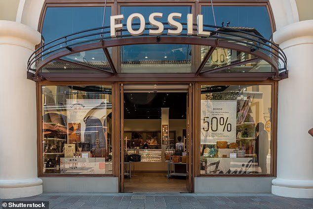 Le centre commercial emblématique ferme discrètement sept magasins alors que