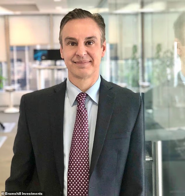 Le co-fondateur d'une entreprise de 8 milliards de dollars a