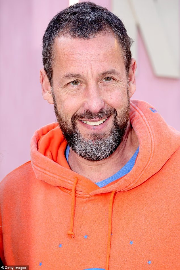 Le témoin du mariage de Taylor Swift est Adam Sandler