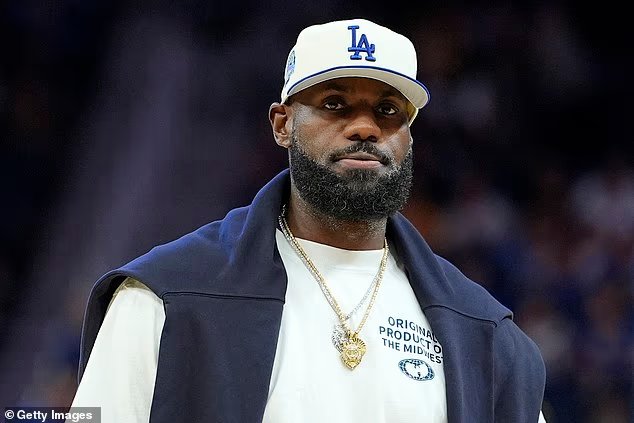 LeBron James fait un gros coup de pouce après le