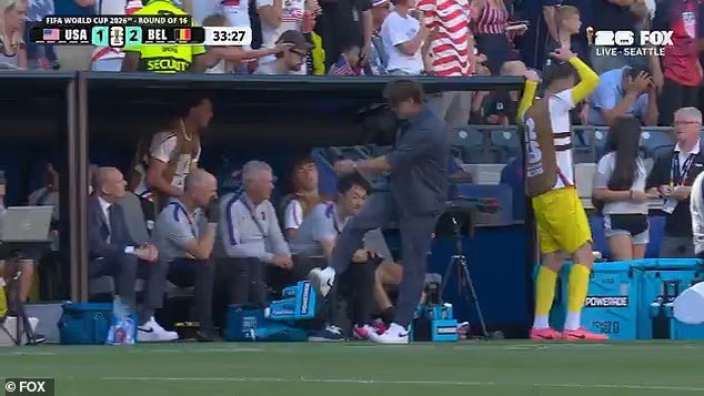 L'entraîneur américain Mauricio Pochettino a subi un effondrement lors de