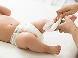 L'horrible vérité sur les lingettes pour bébé : les risques cachés