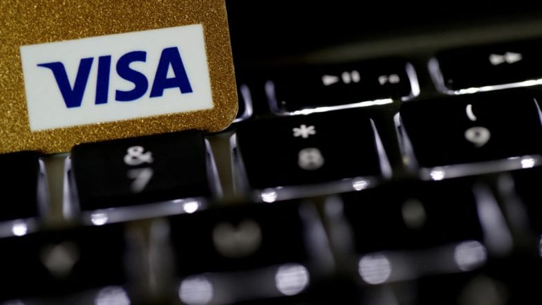 Licenciements de visa : des indemnités importantes pour supprimer 2 600 emplois alors que