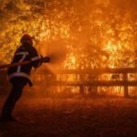 Los incendios forestales en Francia expulsan a 250.000 personas de