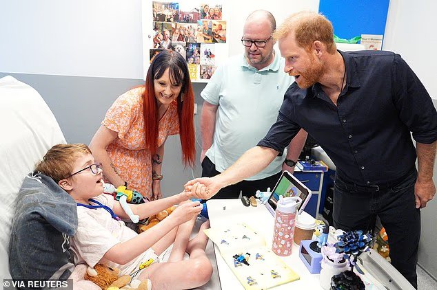 Meghan amènera Archie et Lilith au Royaume-Uni pour rejoindre Harry