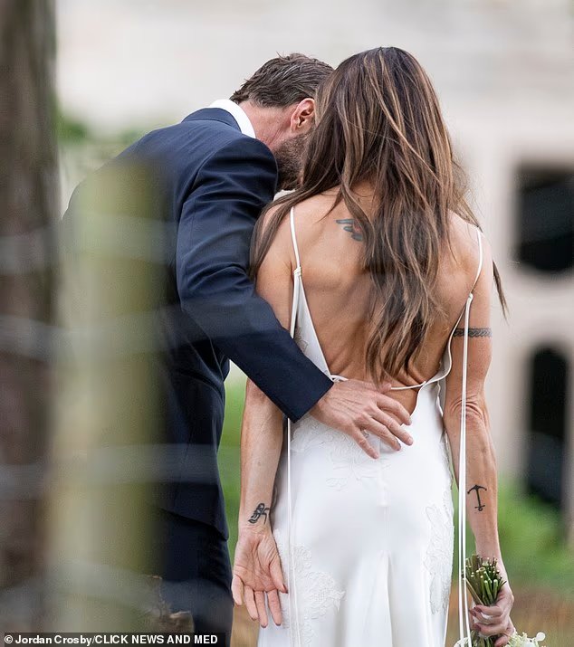 Mel C, 52 ans, est superbe dans une robe de