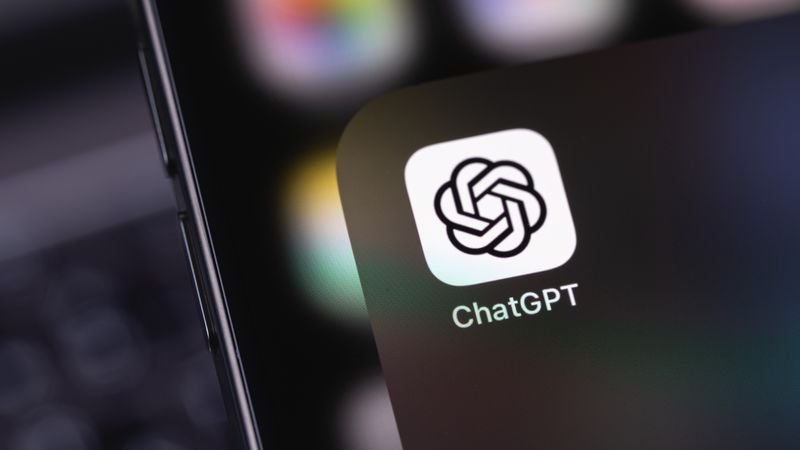 OpenAI busca un 'experto en la materia en banca de