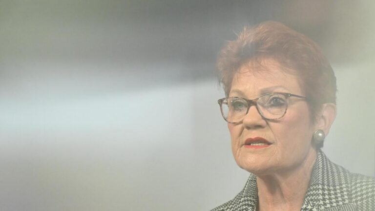 Pauline Hansen culmina su visita al Reino Unido con afirmaciones