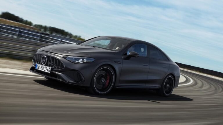 Se revela el primer Mercedes-AMG CLA 45 eléctrico con 500