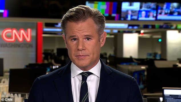 Un ancien journaliste de CNN en disgrâce qui a coûté