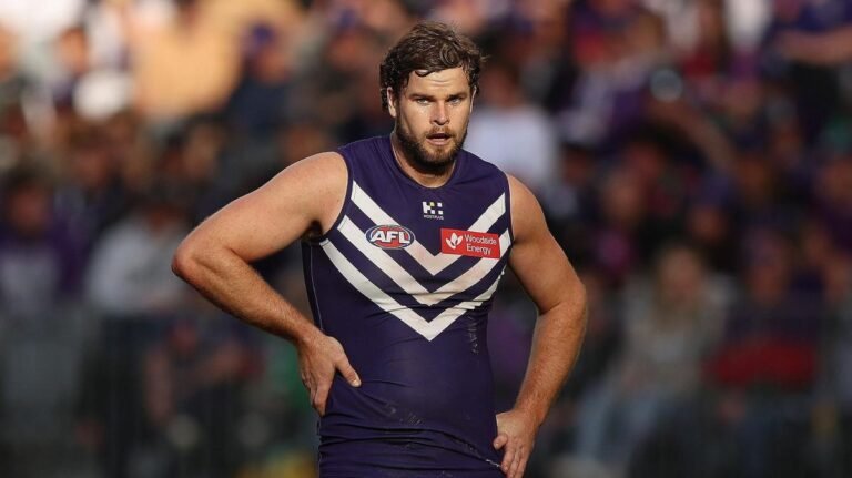 Un gran hombre impopular le dice al entrenador de Fremantle,