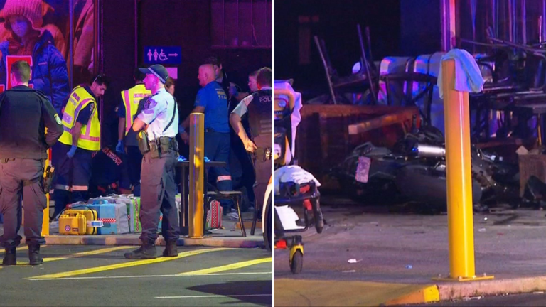 Un motociclista muere tras estrellarse contra un edificio en el