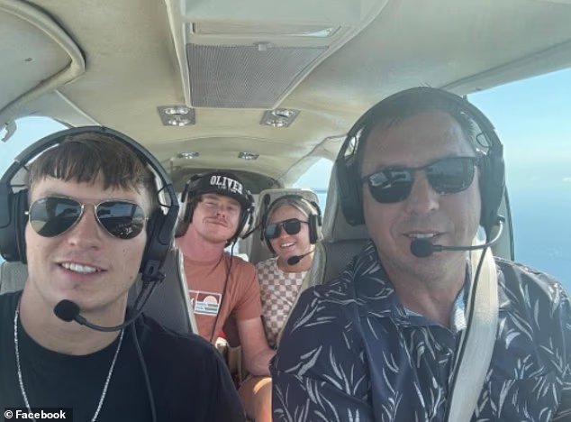 Un père et son fils tués après le crash de