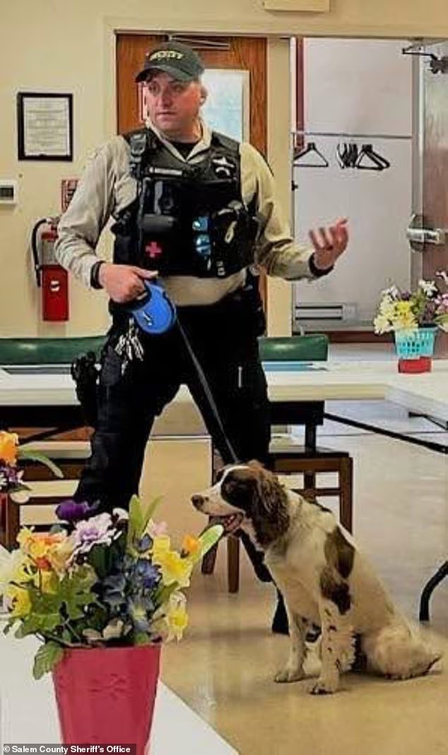 Un policier du New Jersey en charge de l'unité K-9