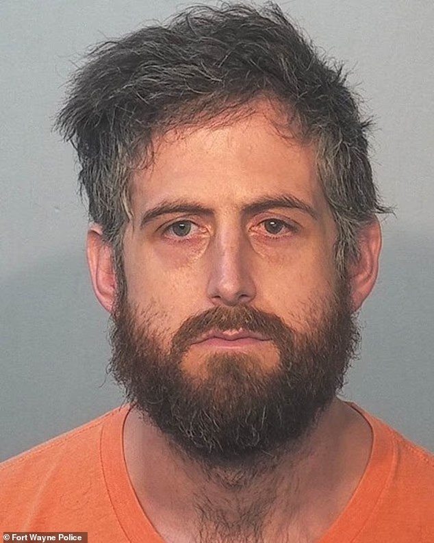 Un suspect d'incendie criminel dans l'Indiana aurait coupé des organes